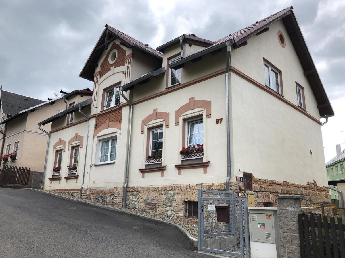 Ferienwohnung Apartman Pod Hradem Česká Kamenice Exterior foto